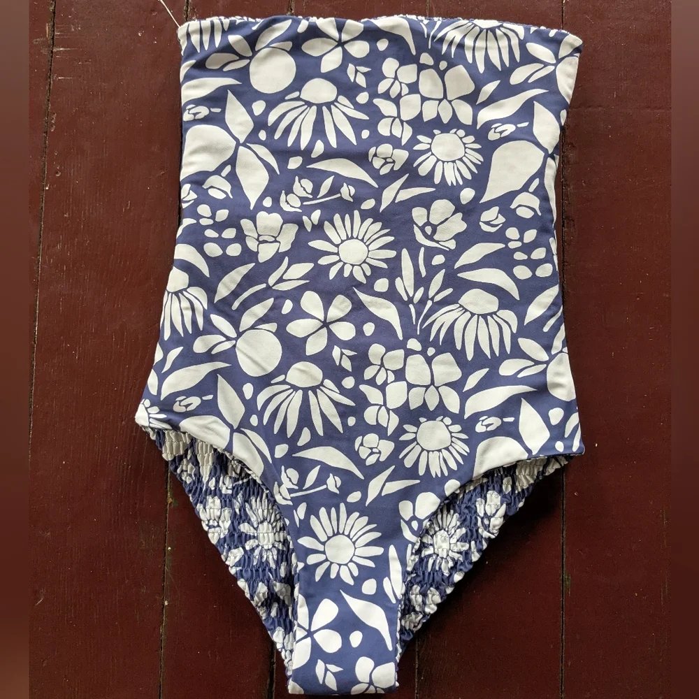 NWOT Aila Blue Costa Organic Flora Tropical Floral One-Piece Swimsuit Sz Medium